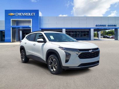 New 2025 Chevrolet Trax LT w/ Driver Confidence Package