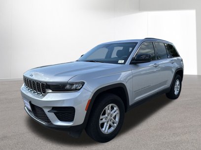 Used 2023 Jeep Grand Cherokee Laredo