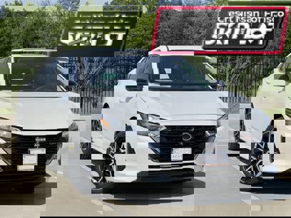 New 2025 Nissan Sentra SR w/ SR Premium Package