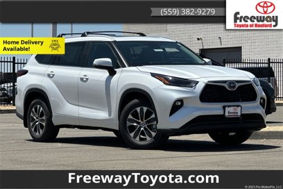 New 2025 Toyota Highlander XLE