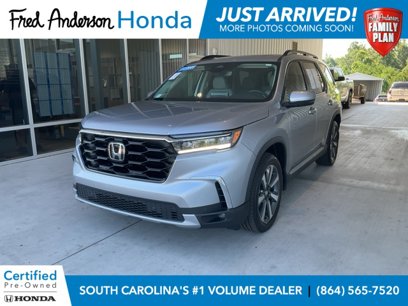 Certified 2025 Honda Pilot Touring