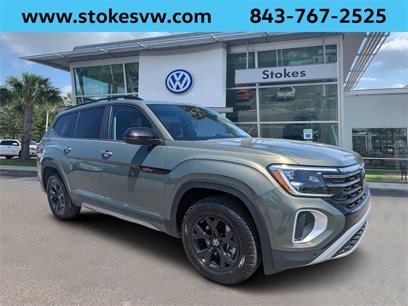 New 2025 Volkswagen Atlas Peak Edition SE