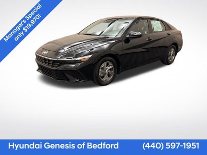 Certified 2025 Hyundai Elantra SE