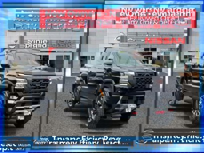 Certified 2022 Nissan Frontier PRO-4X w/ Technology Package
