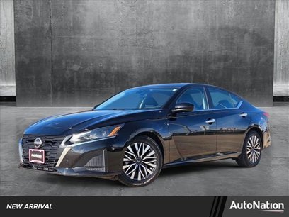 Used 2023 Nissan Altima 2.5 SV