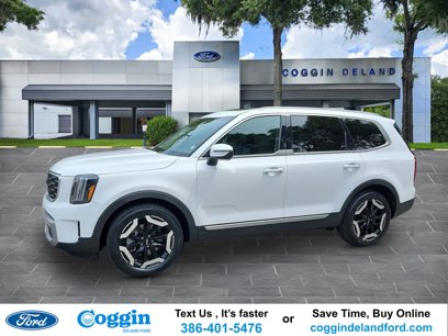Used 2023 Kia Telluride S w/ S Sunroof Package