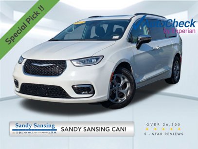 Used 2023 Chrysler Pacifica Limited