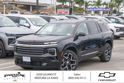 New 2025 Chevrolet Traverse High Country w/ LPO, Floor Liner Package