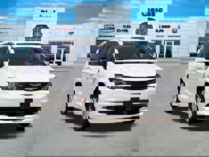 New 2025 Chrysler Voyager LX