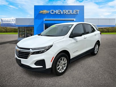 Used 2022 Chevrolet Equinox LS w/ LS Convenience Package