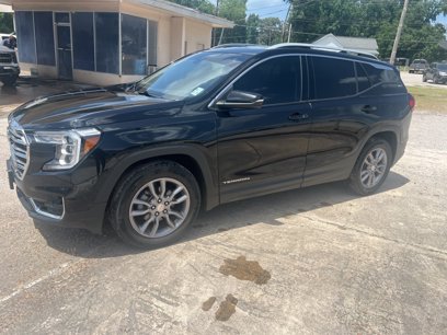 Used 2022 GMC Terrain SLT w/ Infotainment Package II