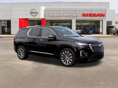 Used 2023 Chevrolet Traverse Premier w/ LPO, Floor Liner Package