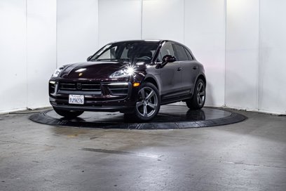 Certified 2024 Porsche Macan