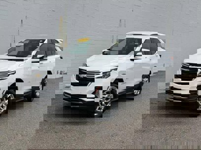 Used 2022 Chevrolet Equinox LT