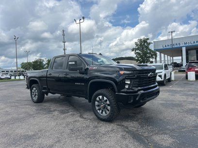 Used 2025 Chevrolet Silverado 2500 Custom w/ Z71 Off-Road Package