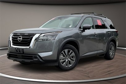 Certified 2024 Nissan Pathfinder SV w/ SV Premium Package