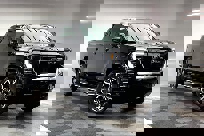 New 2025 GMC Sierra EV Denali