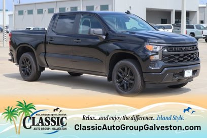 New 2025 Chevrolet Silverado 1500 Custom w/ LPO, Dark Essentials Package