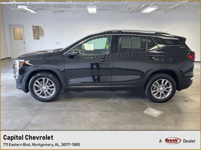 Used 2024 GMC Terrain SLT