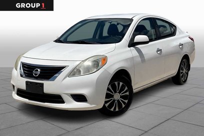 Used 2013 Nissan Versa SV