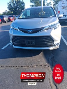 Used 2023 Toyota Sienna XLE