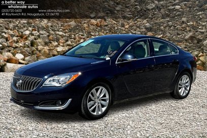 Used 2017 Buick Regal Premium w/ Driver Confidence Package #1