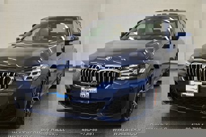 Used 2022 BMW 530e w/ Premium Package