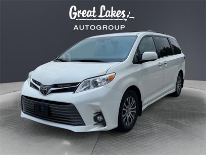 Used 2019 Toyota Sienna Limited Premium