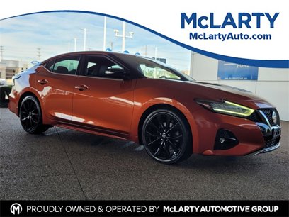 Used 2019 Nissan Maxima SR w/ Sport Mat Group