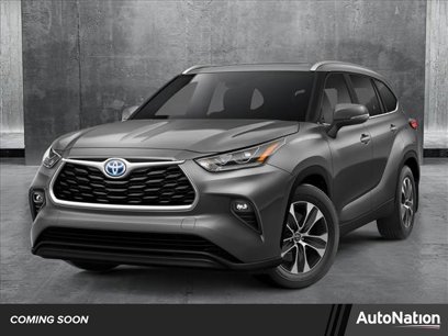 New 2025 Toyota Highlander XLE