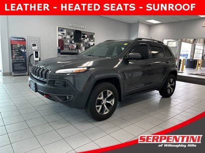 Used 2016 Jeep Cherokee Trailhawk w/ Comfort/Convenience Group