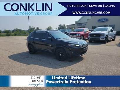 Used 2019 Jeep Cherokee Latitude w/ Popular Appearance Group