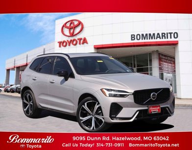 Used 2022 Volvo XC60 B5 R-Design w/ Advanced Package