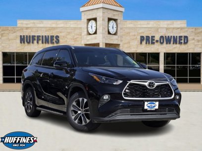 Used 2022 Toyota Highlander XLE