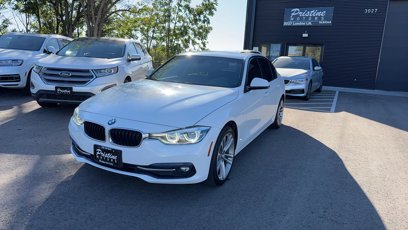 Used 2017 BMW 320i xDrive Sedan