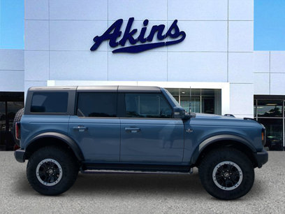 New 2025 Ford Bronco Outer Banks
