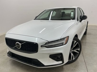 New 2025 Volvo S60 B5 Plus w/ Protection Package Premier
