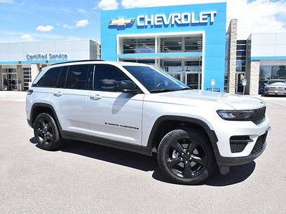 Used 2022 Jeep Grand Cherokee Altitude