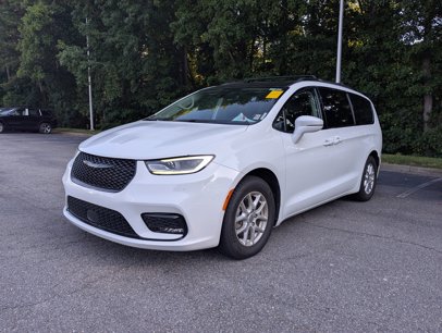 Used 2022 Chrysler Pacifica Touring-L