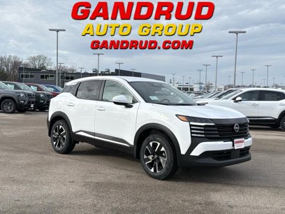 New 2025 Nissan Kicks SV