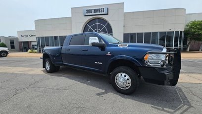 Used 2024 RAM 3500 Limited w/ Towing Technology Group