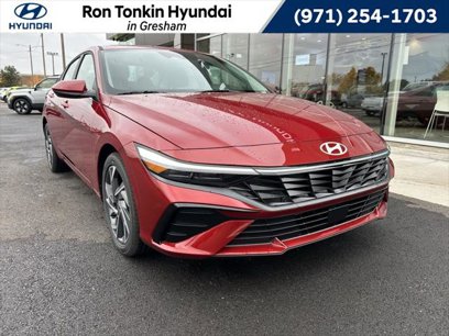 New 2025 Hyundai Elantra SEL