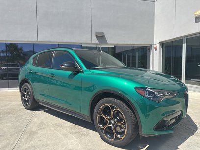 New 2025 Alfa Romeo Stelvio Sprint