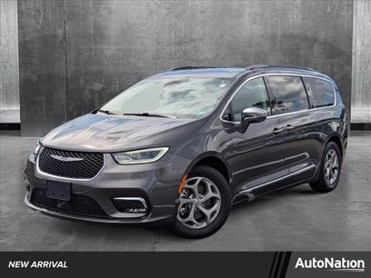 Used 2022 Chrysler Pacifica Limited