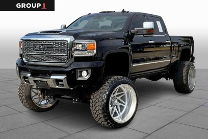 Used 2018 GMC Sierra 2500 Denali w/ Duramax Plus Package