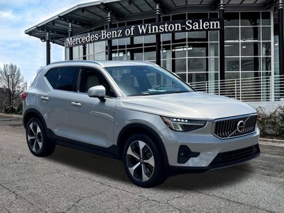 Used 2023 Volvo XC40 B5 Plus w/ Protection Package Premier