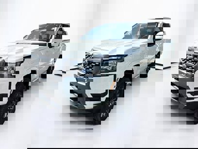 New 2025 Nissan Frontier SV