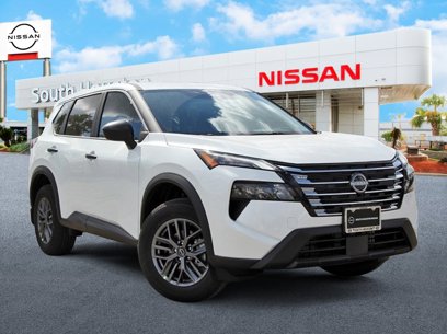 New 2025 Nissan Rogue S
