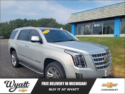 Used 2019 Cadillac Escalade Luxury w/ LPO, Radiant Package