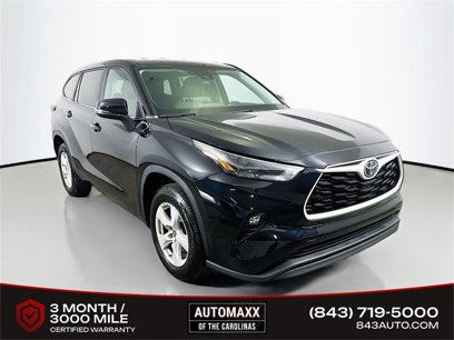 Used 2023 Toyota Highlander LE
